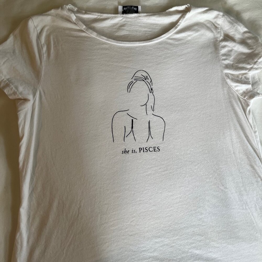 She is Pisces Tshirt
